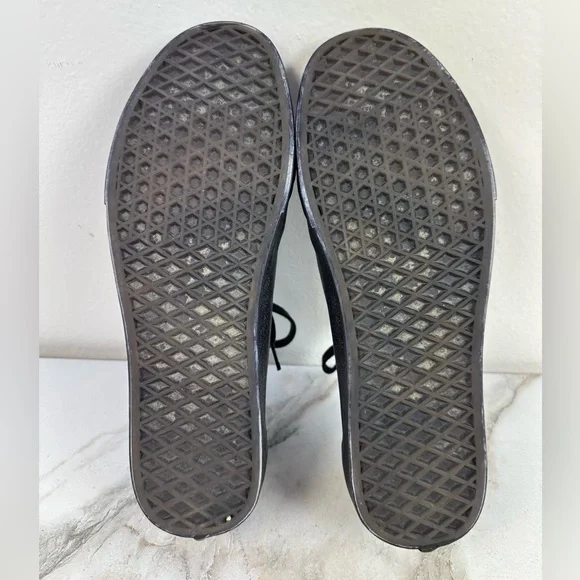 Vans Men's Old Skool Low All Black Canvas Sneakers Skate Tennis Shoes, 11 - Picture 13 of 16